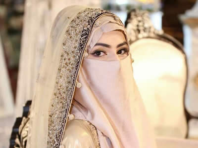 BRIDES